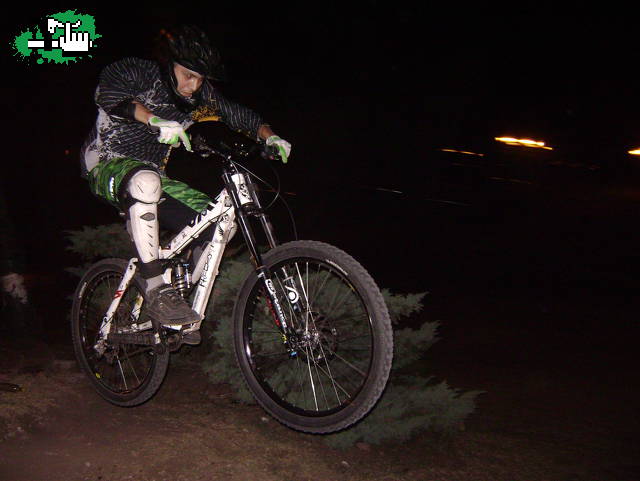 NOCHE DE CASCOS 2 - Marian FR