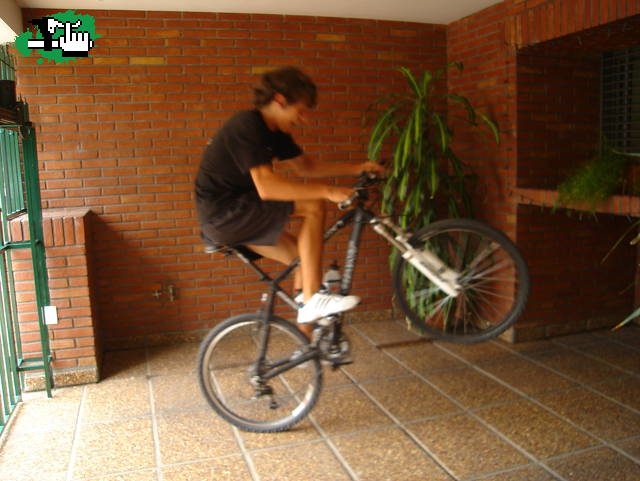 imprecionante traccion de esta bike