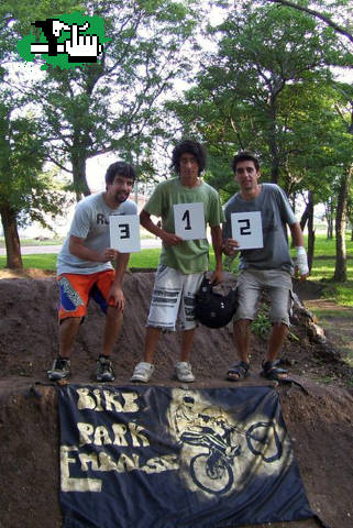 Mini podio mikro 4x Embalse