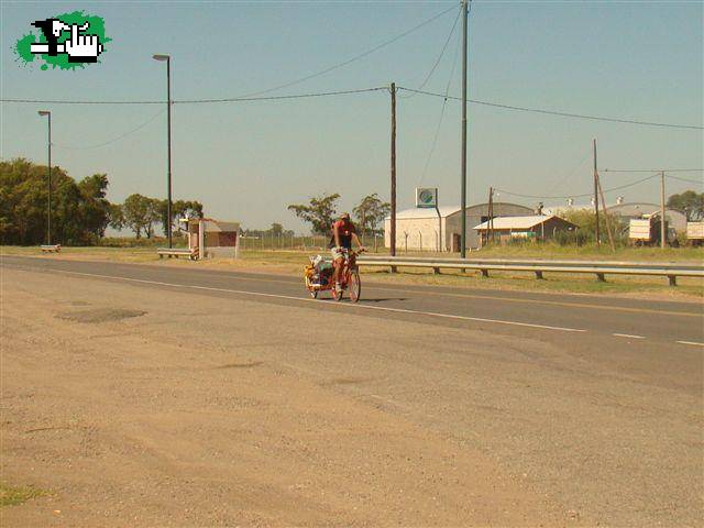ANDANDO POR LA 33