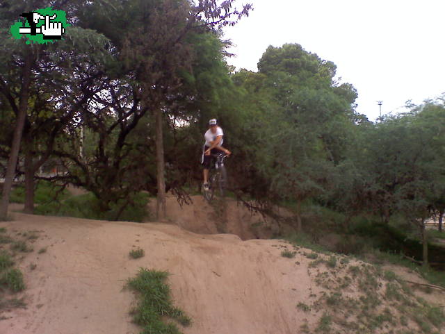 MINI DH Parque sarmiento