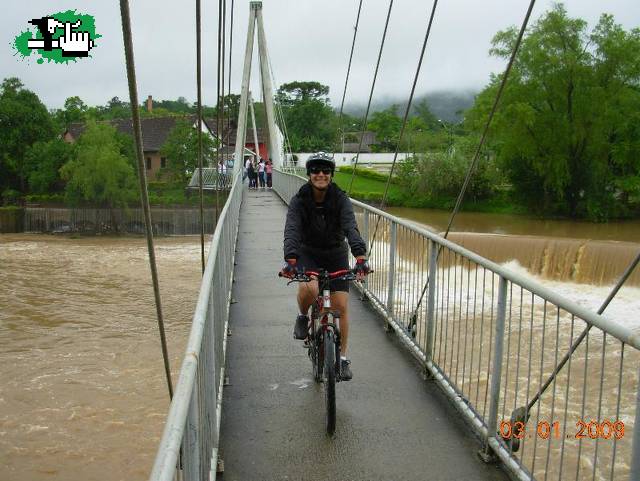 Puente Thapyoka