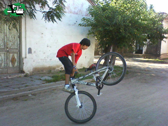 Foot Jam Tailwhip!!!