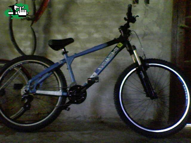 MI humilde bike para comprar pan