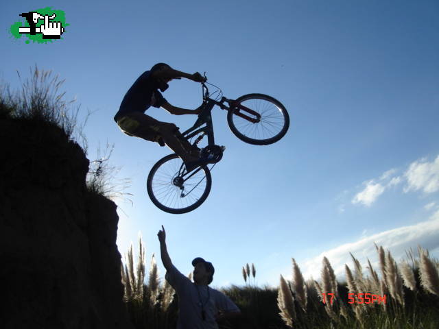 [GIGENA EXTREMO] volando arriba del gordox