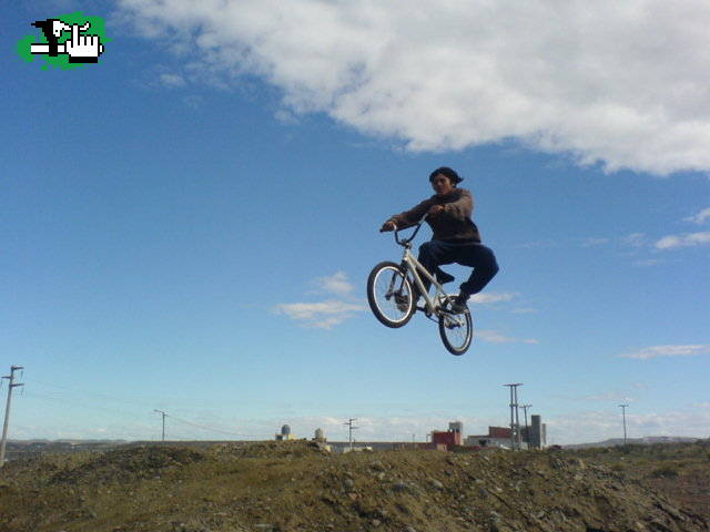 PELADO EN EL AIRE
