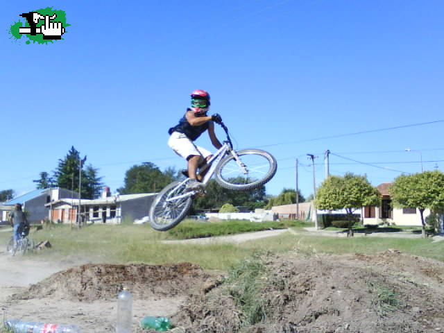 four cross en berrotaran...