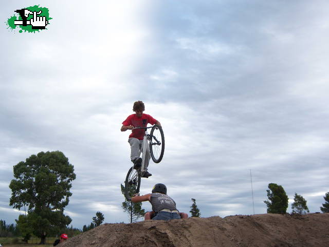dirt's trelew / chubut
