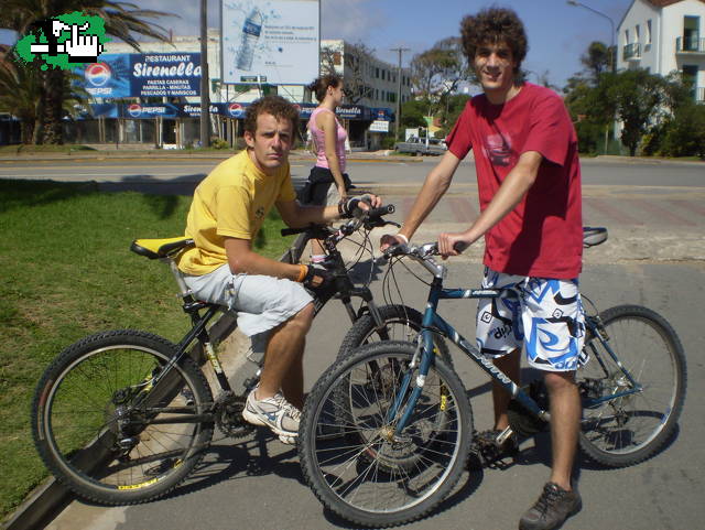 pedaleando por las calles