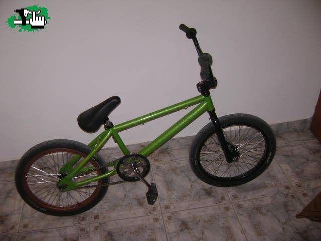 La bike recien armada de nuevo =D
