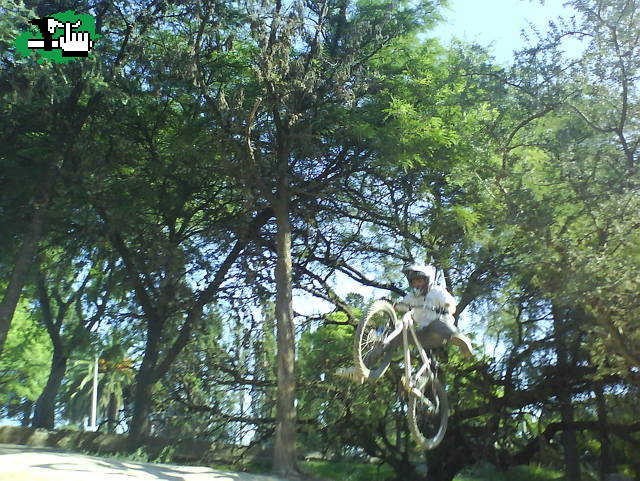 sacando los pies!