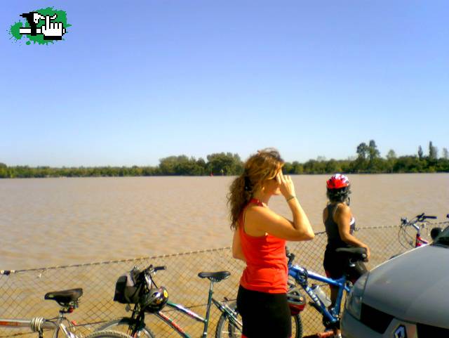cruzando el rio