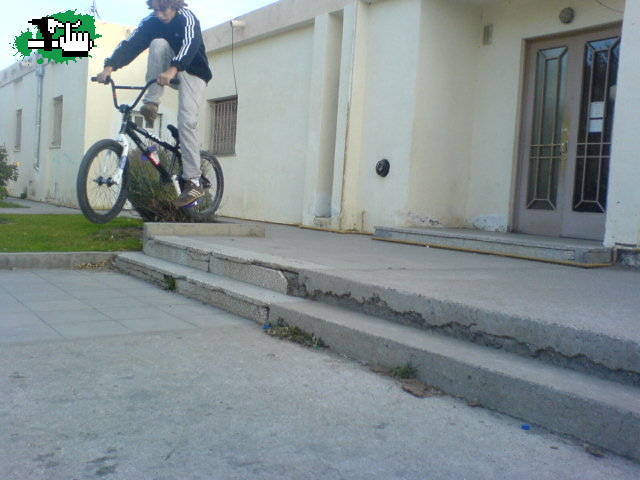 SEBA INTENTADO ONE FOOT