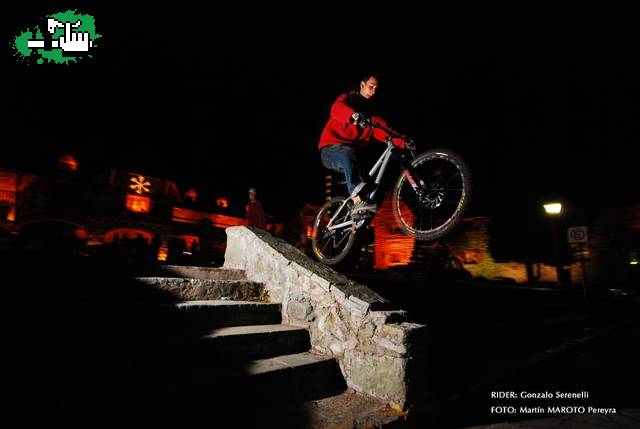 street nocturno en bariloche