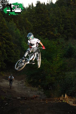 en el cerro oto  antes del open de bariloche jeje 
