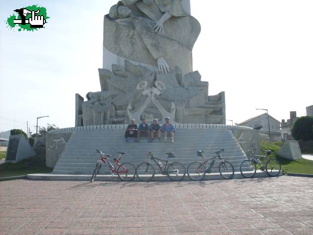 monumento a malvinas