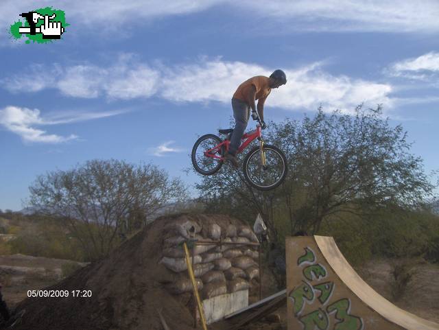 probando los dirt del bañado