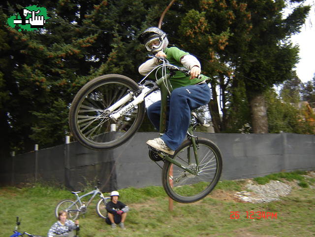 pablito demostrando
