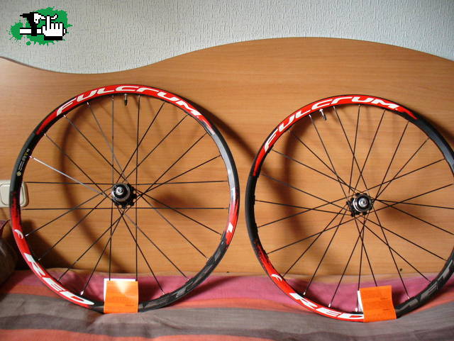 FULCRUM RED METAL 1