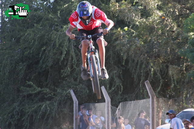 leandro en el dirt race