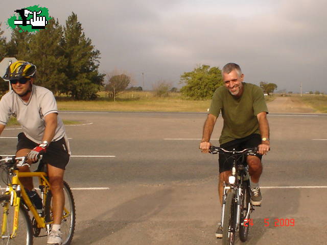LOS 3 CHIFLADOS DEL PEDAL