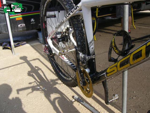 LA BICI DE NINO SHURTER 2