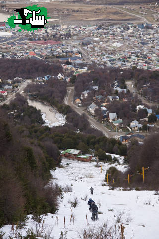 caravana en la nieve