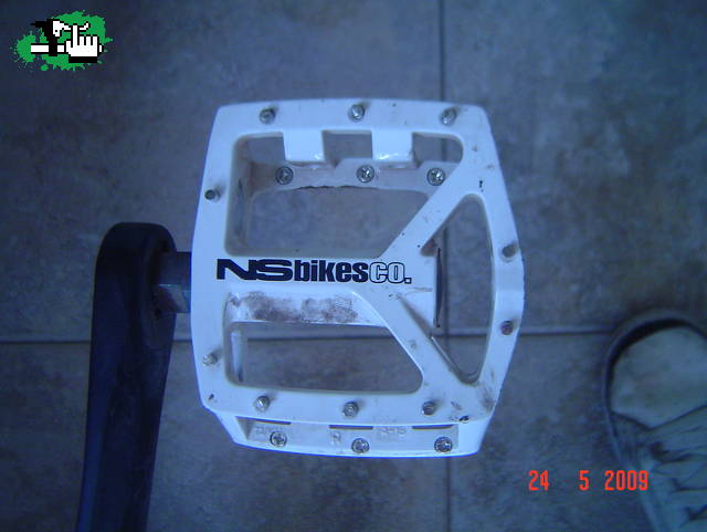 NS