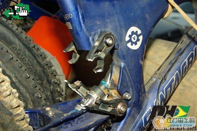 Santa Cruz V10 Quebrada!