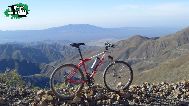 Mi bici y la montaña