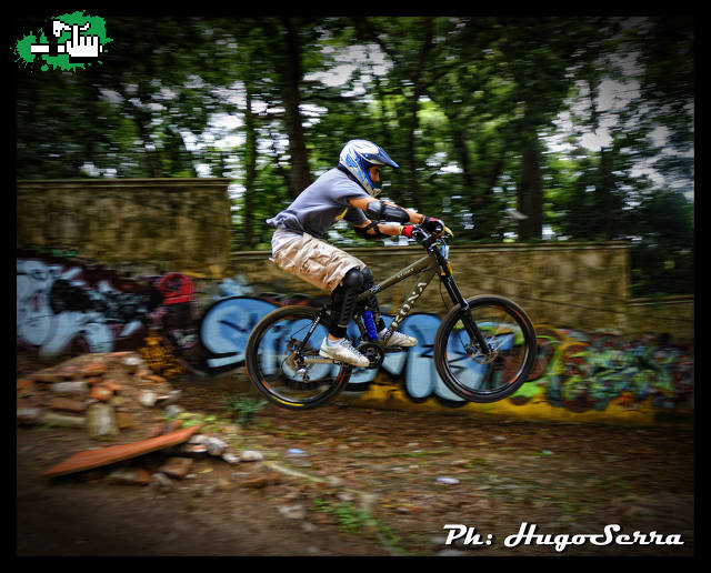 tardes de super accion en el aguila....