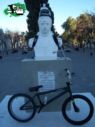 el monumento al biker....