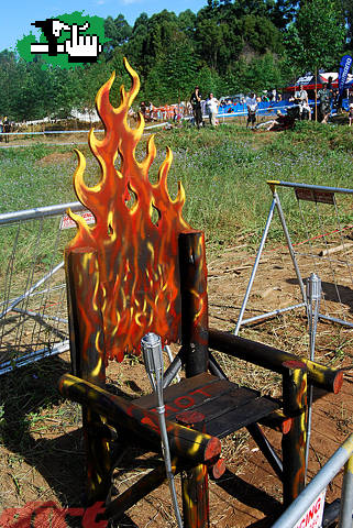 silla caliente