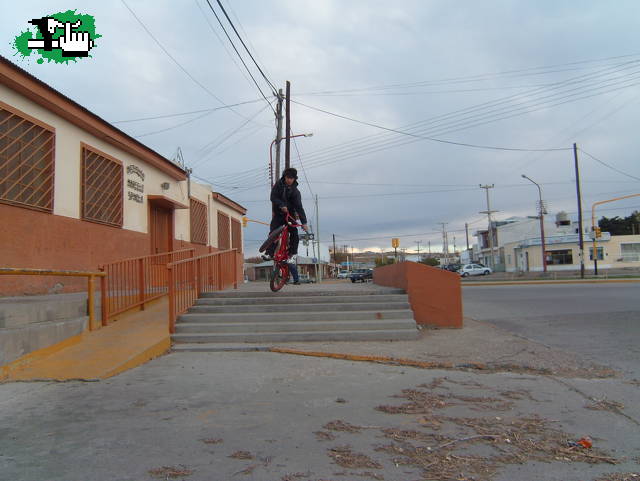 tirandome de la escalera