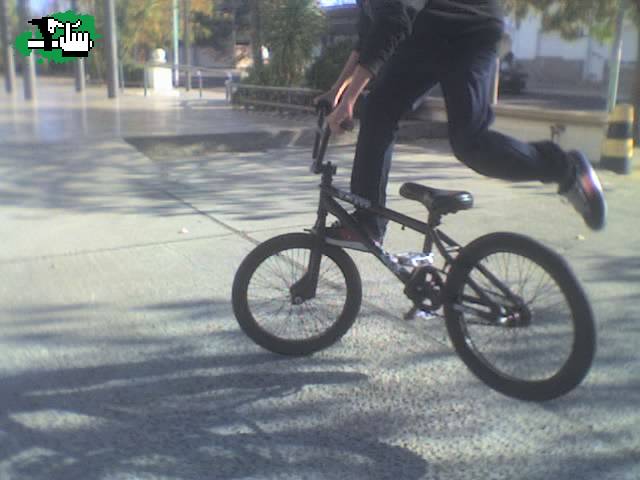 footjam tailwhip