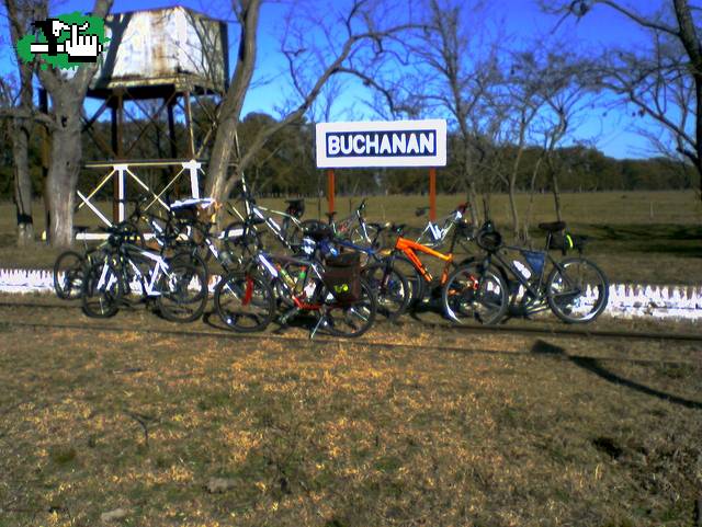 REUNION CUMBRE : AGUILAS & CHIMANGOS