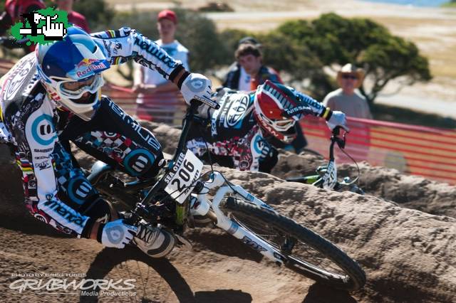 PALOS, CRASHES, Y MAS PALOS