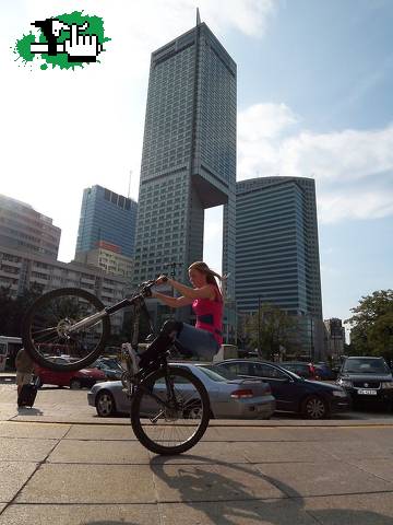 Girl Tirando Manual =P