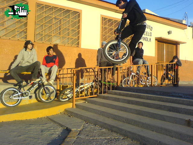 FERNANDO INTENTANDO LOOKDOWN