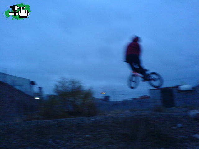 FALTA CRUZARME Y SALE LOOKDOWN