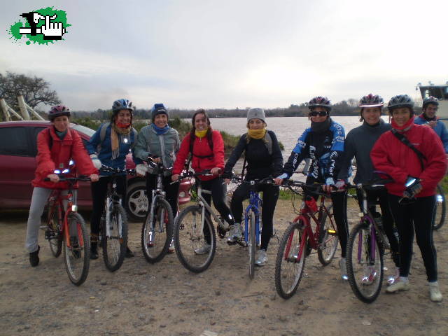 "A TODO PEDAL" x 2
