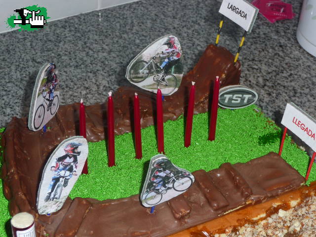 cumpleaños de keki  6 años a todo bmx