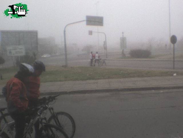 Linda niebla para pedalear!