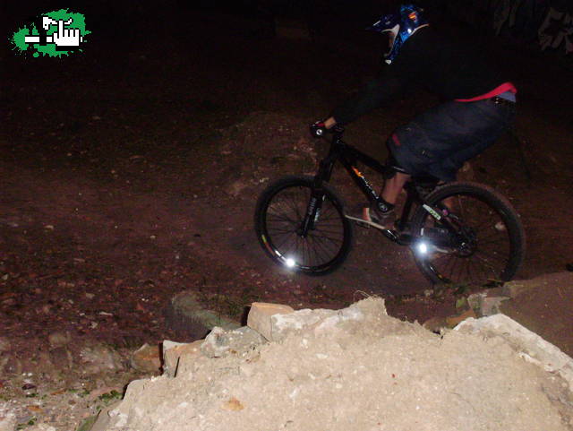 SALIENDO DEL PERALTE(EN EL AGUILA)