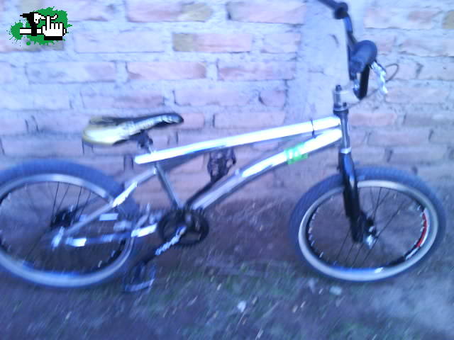 Bike cn llantas nuevas..