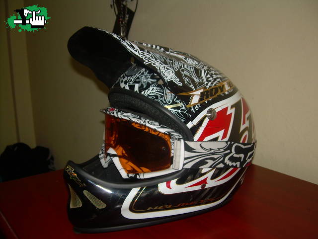 Casquito TRoy lee