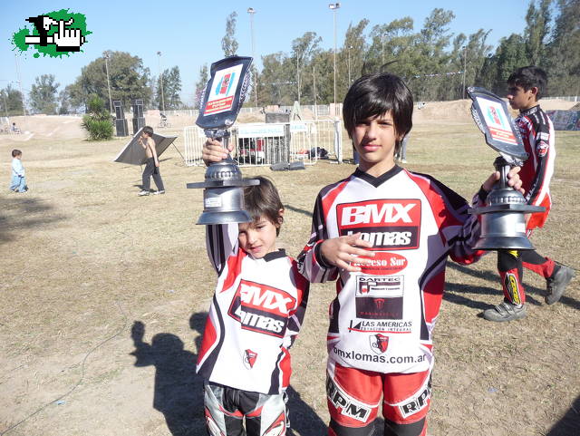 HICIERON PODIO EN EL CAMPEONATO ARGENTINO DE BMX