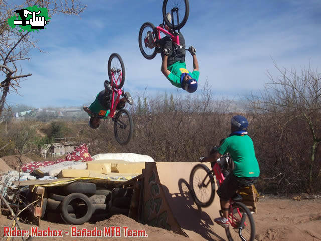 Machox Backflip Bañado Bike Park