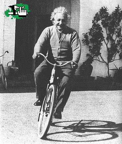MIRA SI SE PONIA A DISEÑAR BICIS !!!