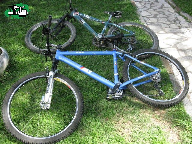 con la bici db de mati